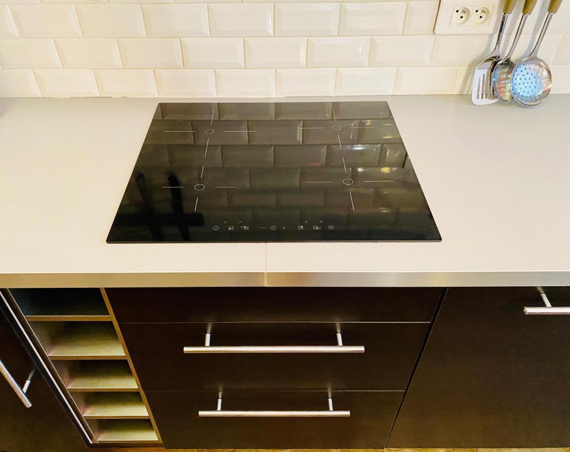Magnifique Appart 102 M2 Au Bord De L'Eau Hyper Centre Сет Екстериор снимка